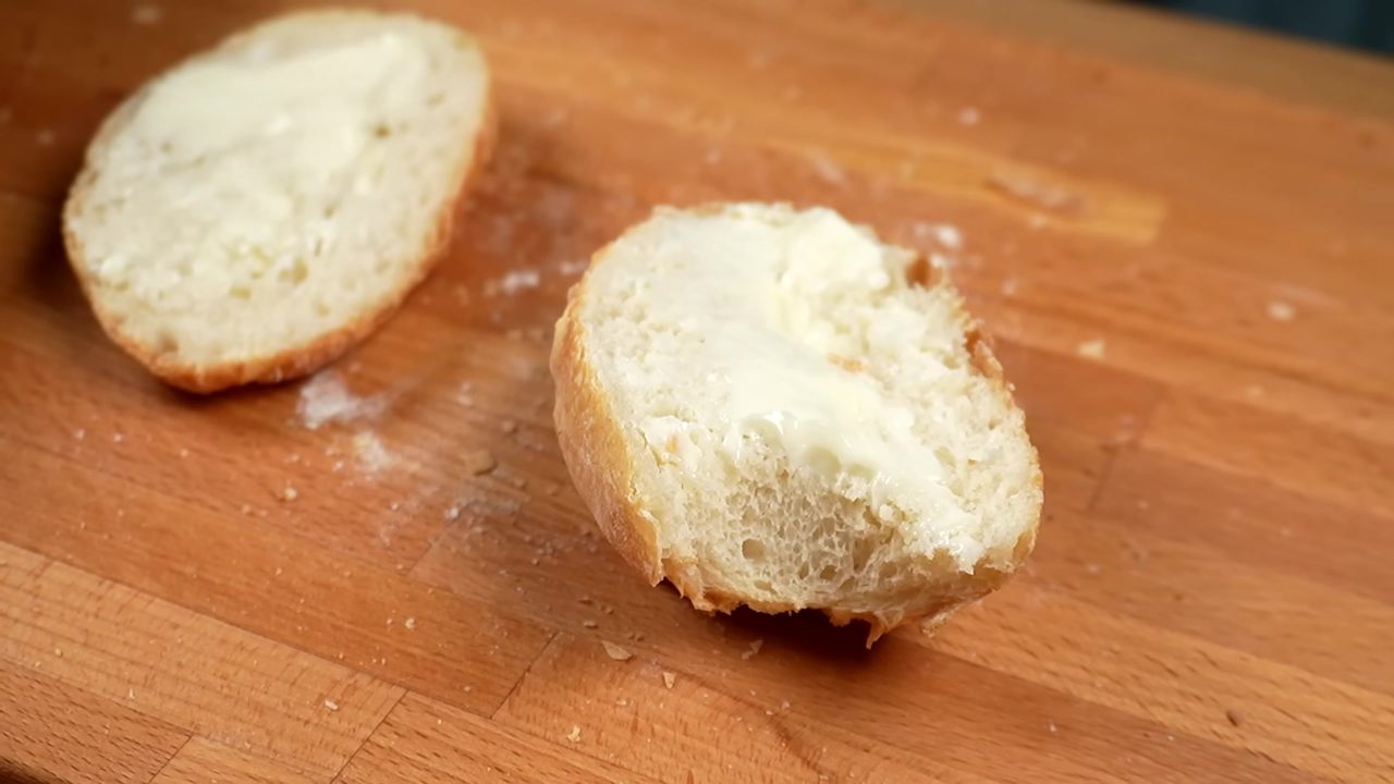 No-Knead Crusty Bread Rolls
