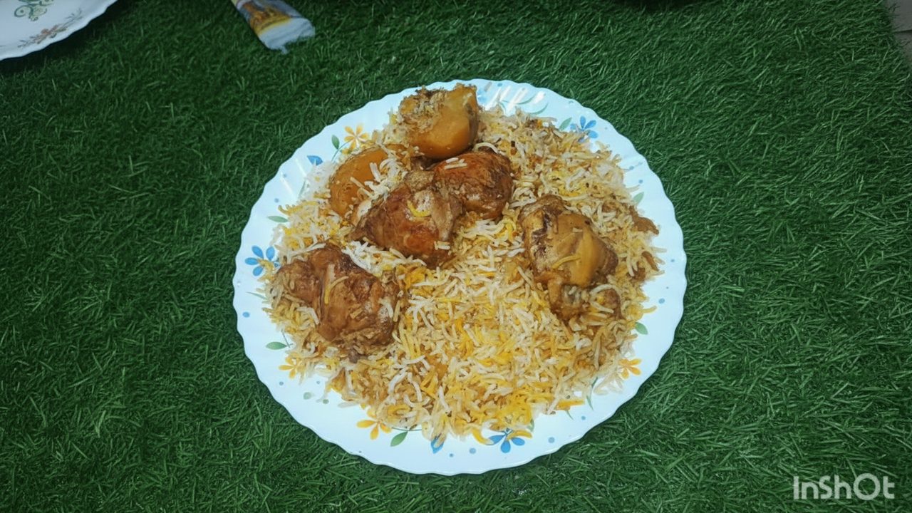 Bawarchi Style Chicken Biryani