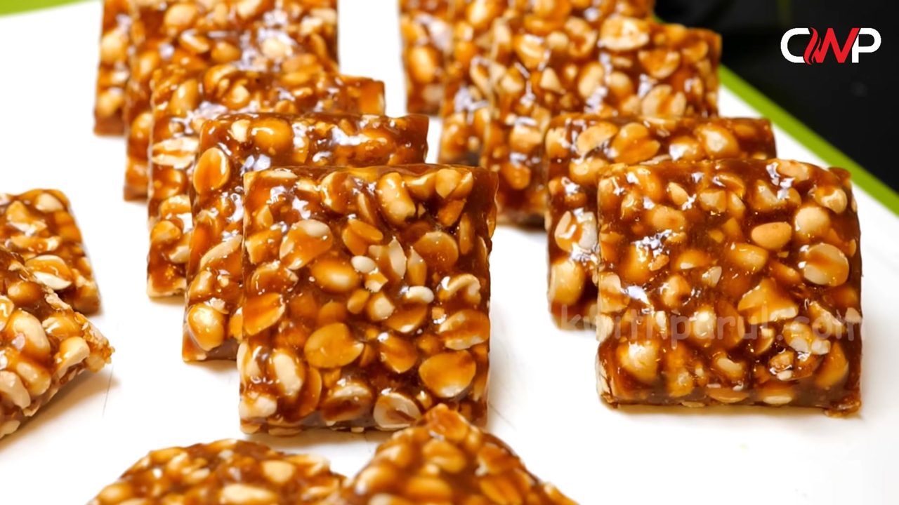 Moongfali Ki Chikki (Peanut Brittle) – Market Style