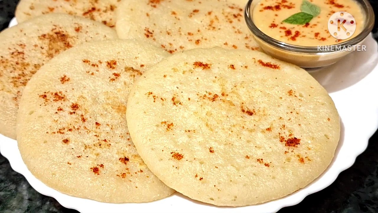 Puffed Rice Pancakes (Murmura Cheela)