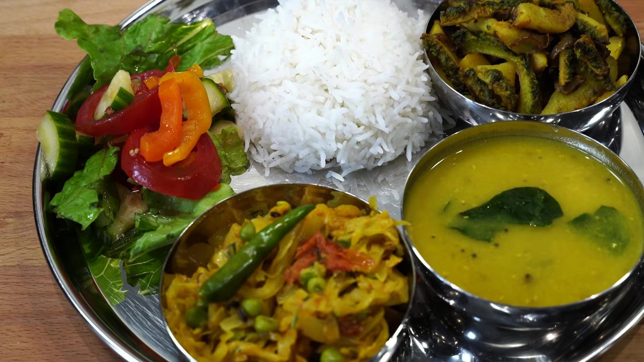 Everyday Vegetarian/Vegan Indian Thali