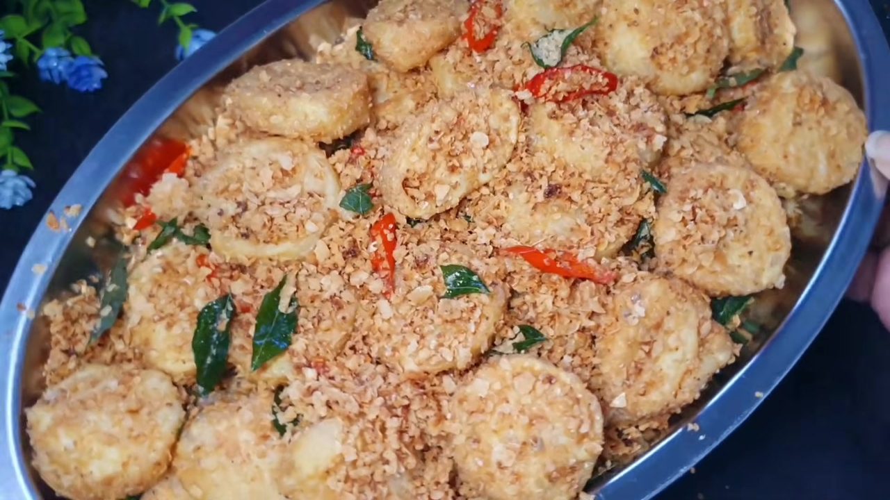Crispy Nestum Tofu