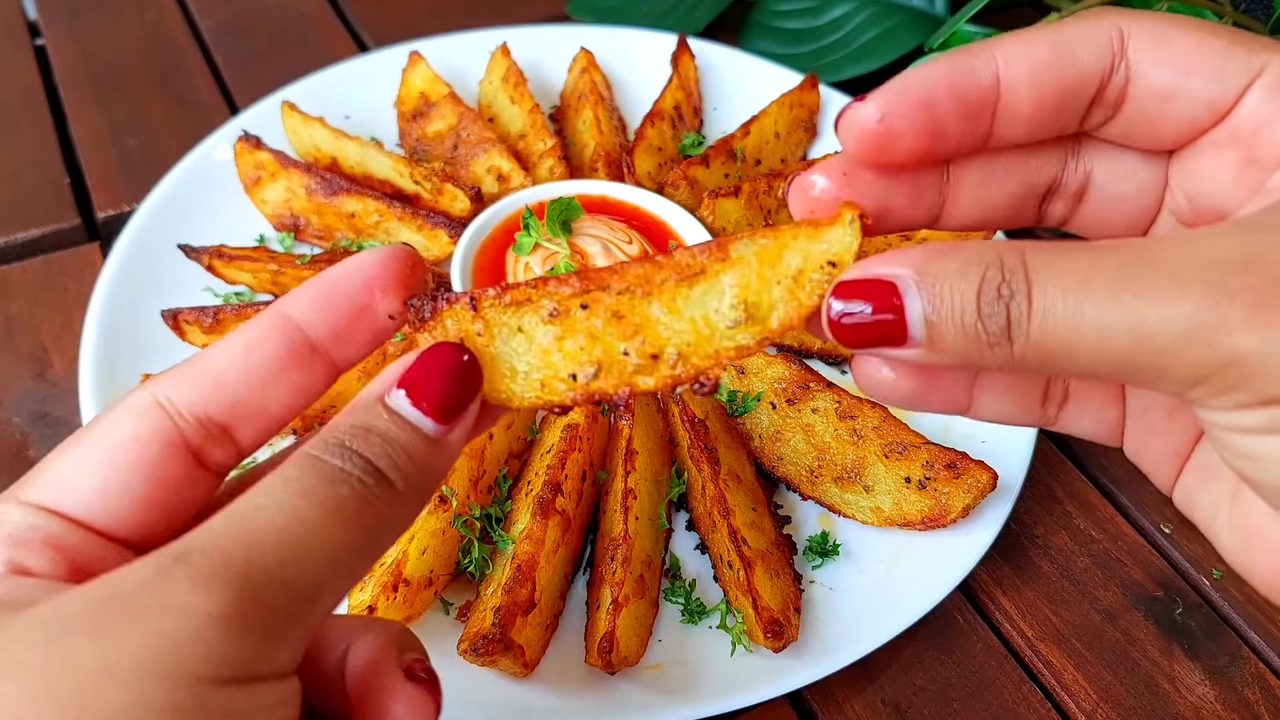 Baked Potato Wedges – Crispy & Delicious