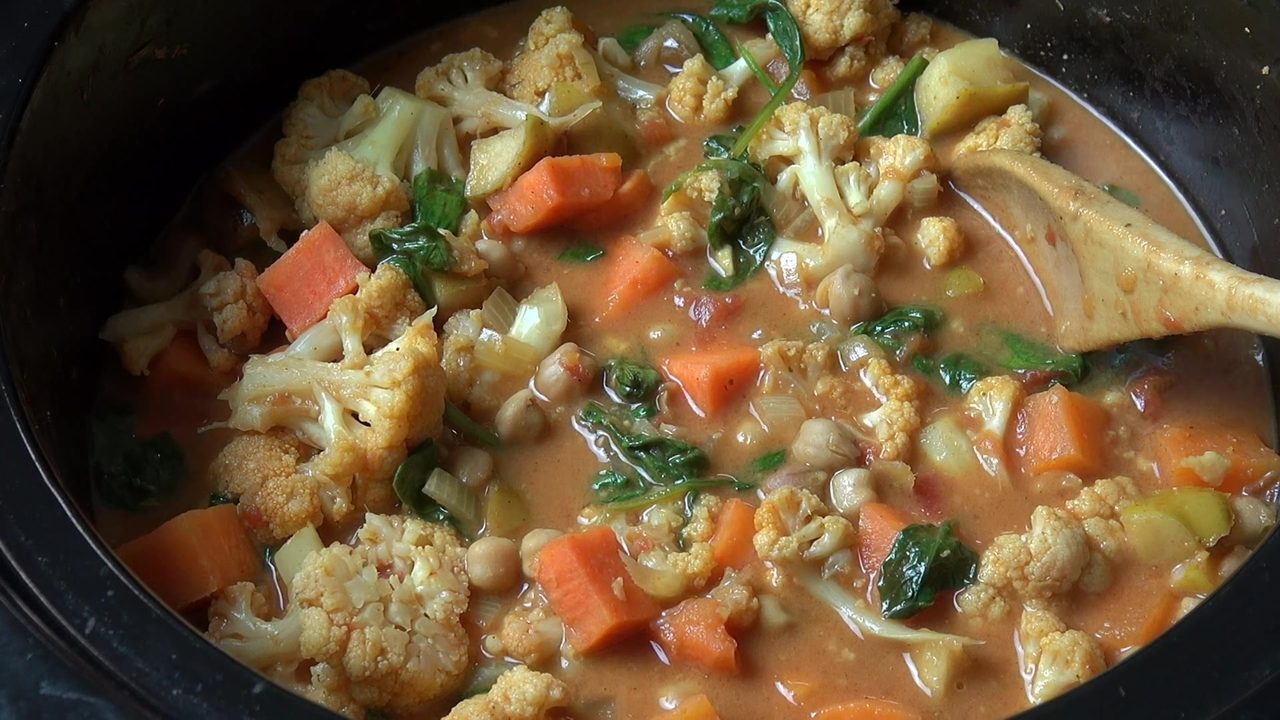 Slow Cooker Vegetable Curry – Indian Style