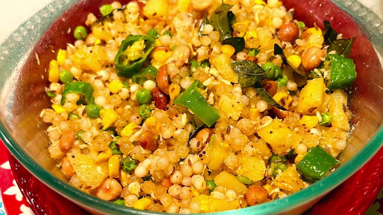 Microwave Sabudana Lunch Box